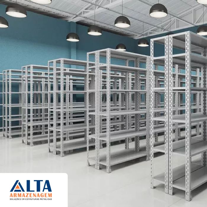 especializada em compra e venda de porta pallets usado